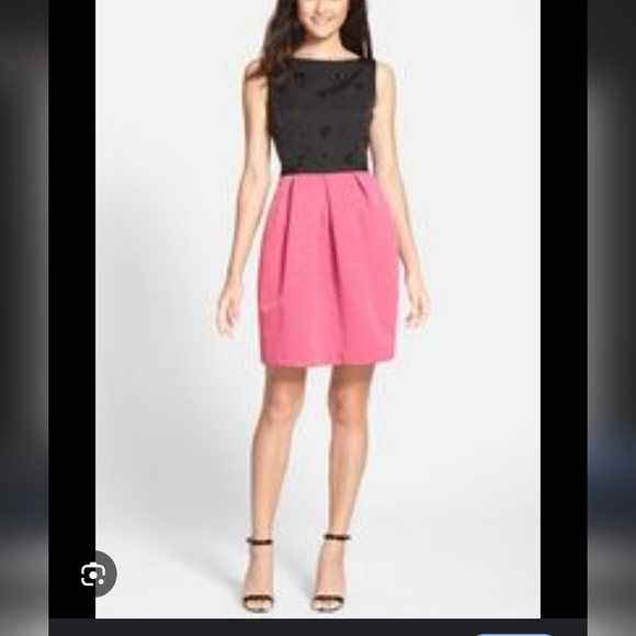 Eliza J Black and Pink Beaded Sheath Dress With Pockets! Size 6 - Picture 3 of 10